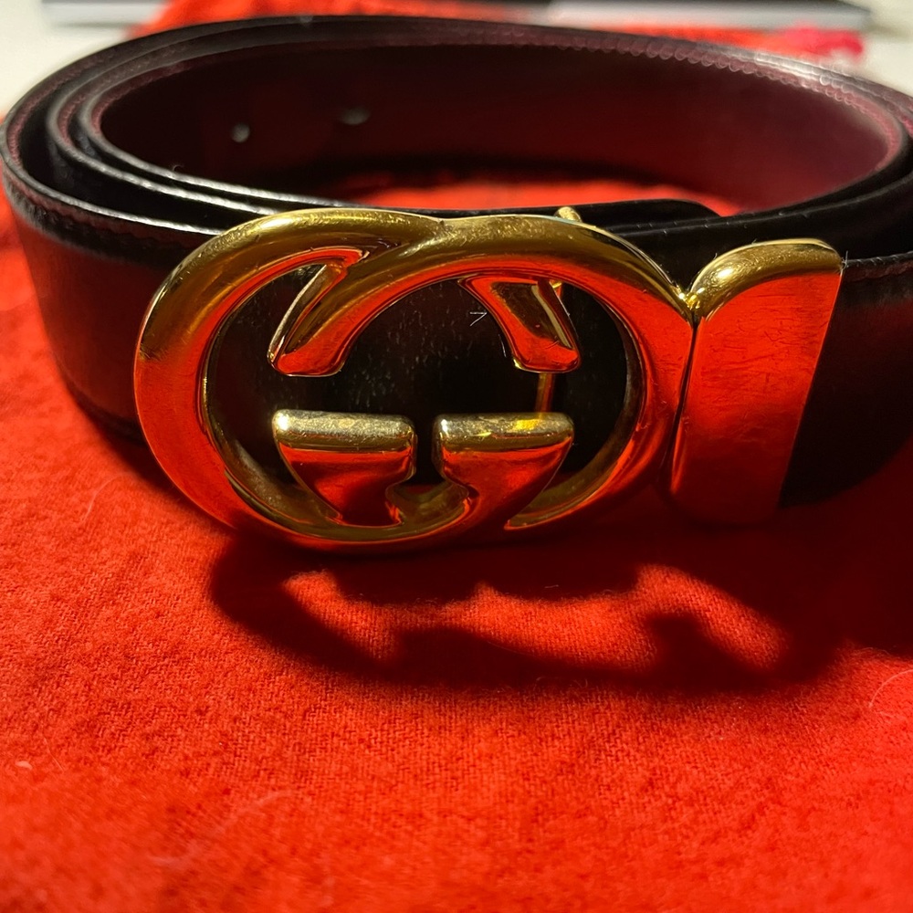 Gucci Gold Buckle Black Leather Belt